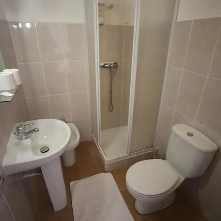 Resedencial Centro 3*